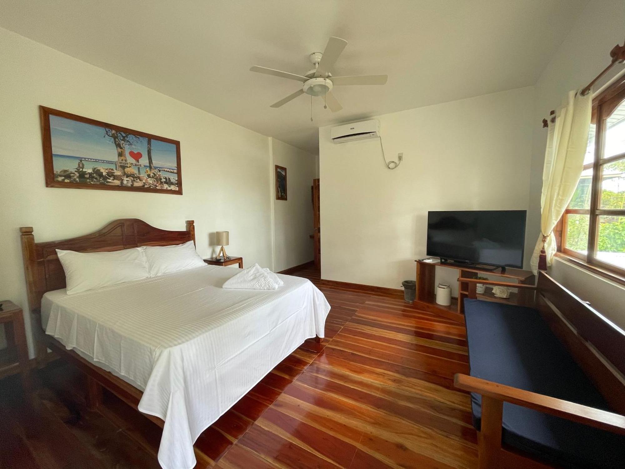 Agoho Resort Mambajao Quarto foto